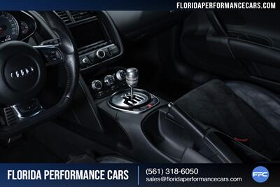 2012 Audi R8 4.2 quattro   - Photo 42 - Riviera Beach, FL 33407