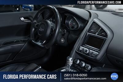 2012 Audi R8 4.2 quattro   - Photo 48 - Riviera Beach, FL 33407