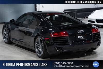 2012 Audi R8 4.2 quattro   - Photo 58 - Riviera Beach, FL 33407
