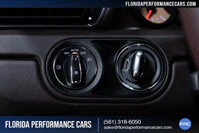 2016 Porsche 911 Turbo S   - Photo 58 - Riviera Beach, FL 33407