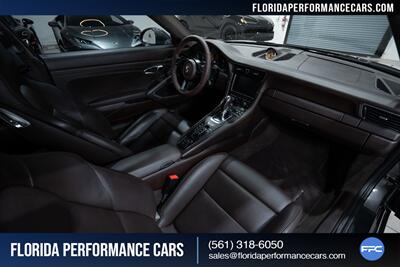2016 Porsche 911 Turbo S   - Photo 29 - Riviera Beach, FL 33407