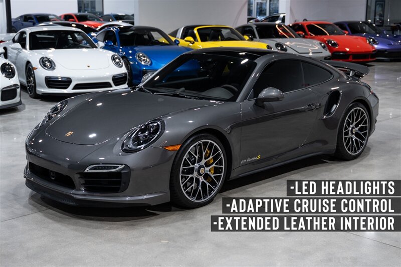 2016 Porsche 911 Turbo S  