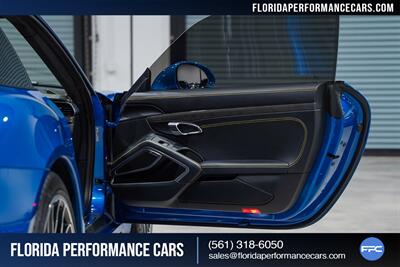 2015 Porsche 911 Turbo S   - Photo 37 - Riviera Beach, FL 33407