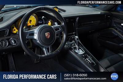 2015 Porsche 911 Turbo S   - Photo 19 - Riviera Beach, FL 33407