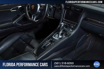 2015 Porsche 911 Turbo S   - Photo 58 - Riviera Beach, FL 33407