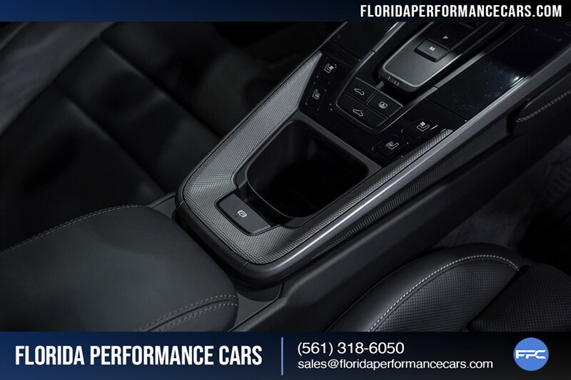 2020 Porsche 911 Carrera S   - Photo 49 - Riviera Beach, FL 33407