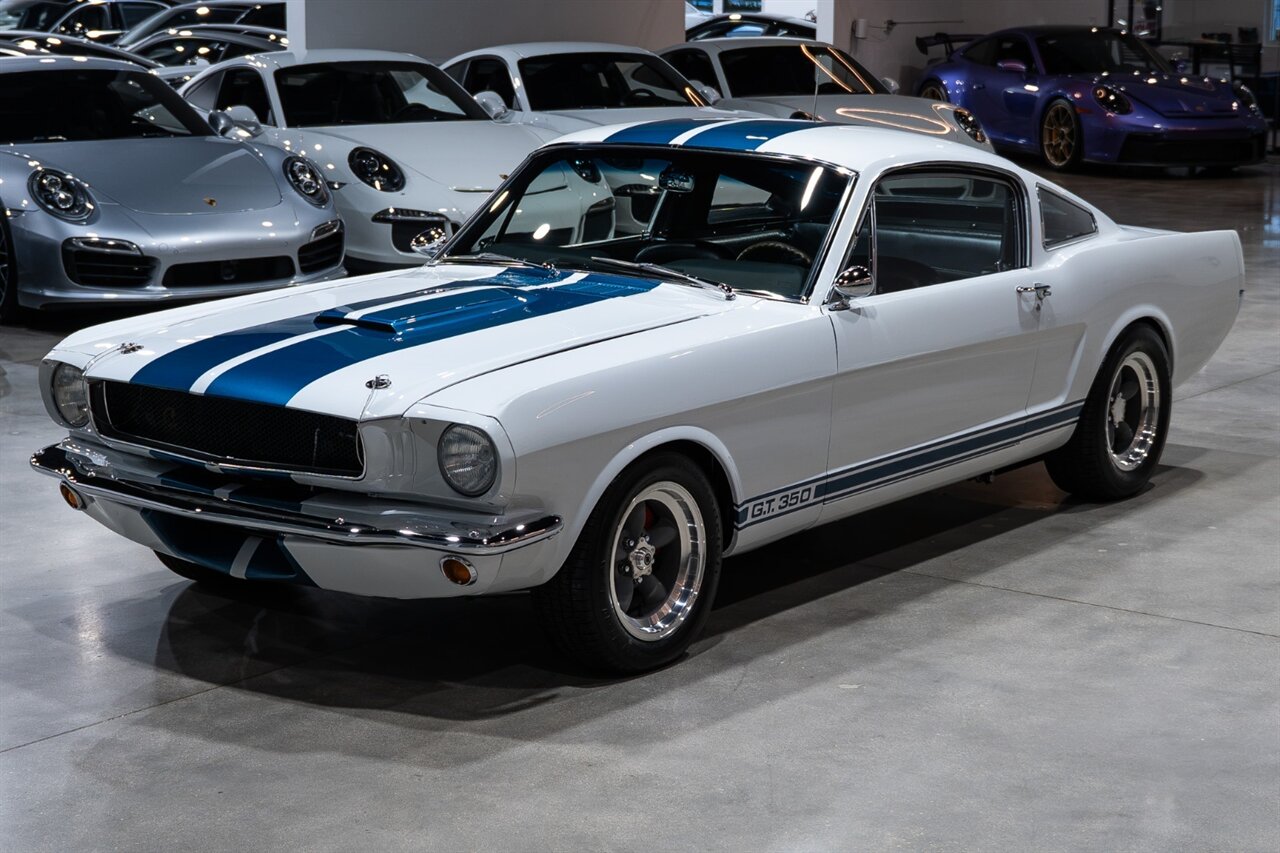 1965 Ford Mustang GT350   - Photo 1 - Riviera Beach, FL 33407