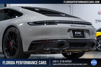 2022 Porsche 911 Carrera 4 GTS - Photo 14 - Riviera Beach, FL 33407