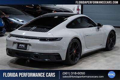 2022 Porsche 911 Carrera 4 GTS - Photo 6 - Riviera Beach, FL 33407