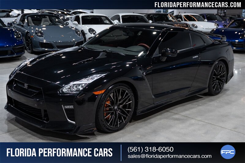 2021 Nissan GT-R Premium  
