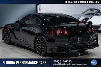 2021 Nissan GT-R Premium   - Photo 63 - Riviera Beach, FL 33407