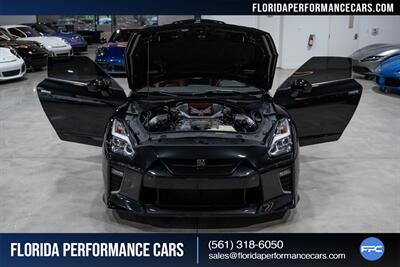 2021 Nissan GT-R Premium   - Photo 36 - Riviera Beach, FL 33407