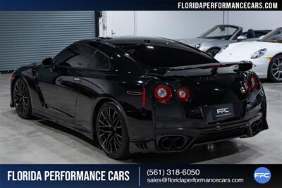 2021 Nissan GT-R Premium   - Photo 4 - Riviera Beach, FL 33407