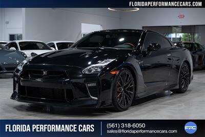 2021 Nissan GT-R Premium   - Photo 10 - Riviera Beach, FL 33407