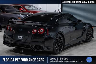 2021 Nissan GT-R Premium   - Photo 6 - Riviera Beach, FL 33407