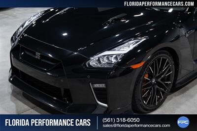2021 Nissan GT-R Premium   - Photo 11 - Riviera Beach, FL 33407