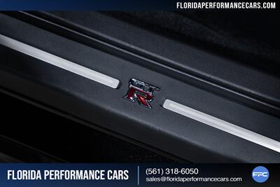 2021 Nissan GT-R Premium   - Photo 58 - Riviera Beach, FL 33407
