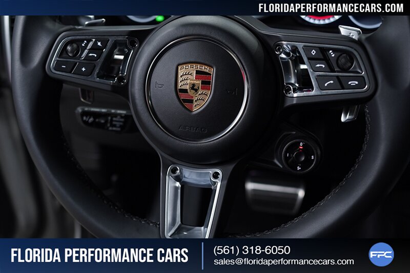 2022 Porsche Cayenne Turbo   - Photo 54 - Riviera Beach, FL 33407