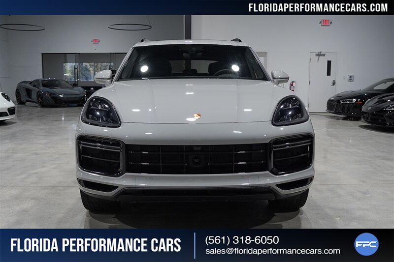 2022 Porsche Cayenne Turbo   - Photo 68 - Riviera Beach, FL 33407