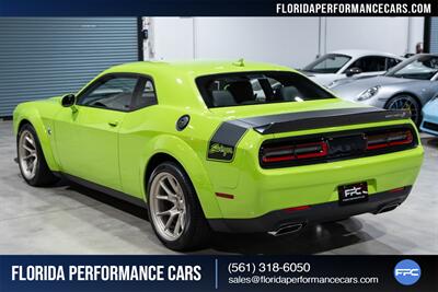 2023 Dodge Challenger R/T Scat Pack - Photo 4 - Riviera Beach, FL 33407