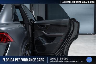 2022 Audi RS Q8 4.0T quattro - Photo 32 - Riviera Beach, FL 33407