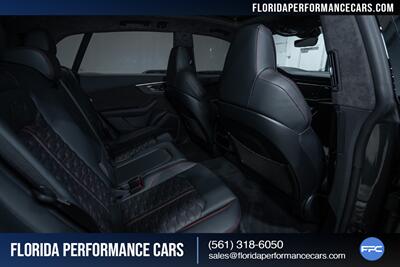 2022 Audi RS Q8 4.0T quattro - Photo 33 - Riviera Beach, FL 33407