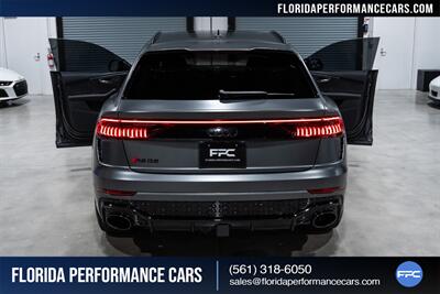 2022 Audi RS Q8 4.0T quattro - Photo 44 - Riviera Beach, FL 33407