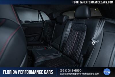 2022 Audi RS Q8 4.0T quattro - Photo 31 - Riviera Beach, FL 33407