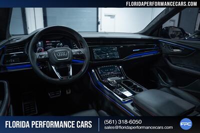 2022 Audi RS Q8 4.0T quattro - Photo 20 - Riviera Beach, FL 33407