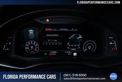 2022 Audi RS Q8 4.0T quattro - Photo 24 - Riviera Beach, FL 33407