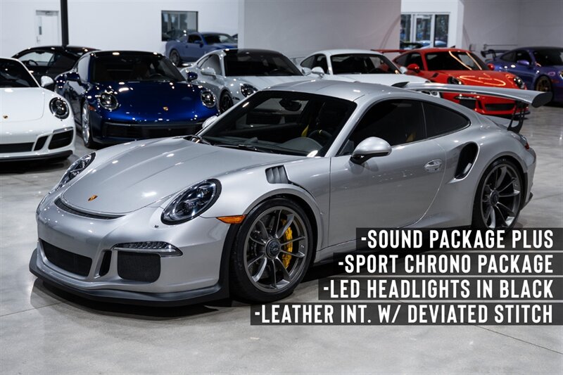 2016 Porsche 911 GT3 RS  