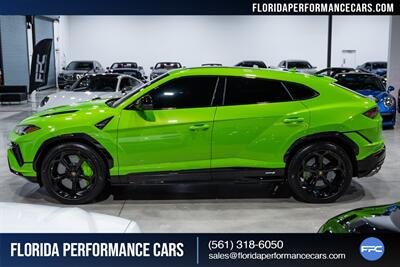 2023 Lamborghini Urus S   - Photo 3 - Riviera Beach, FL 33407