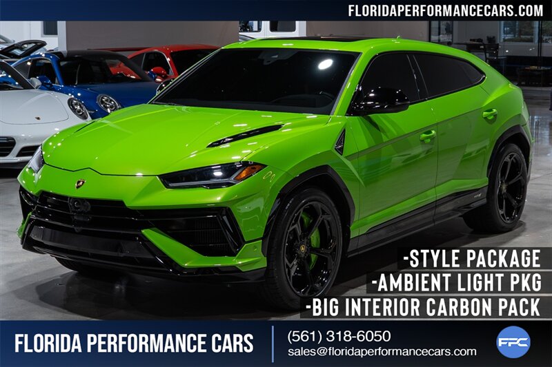 2023 Lamborghini Urus S  