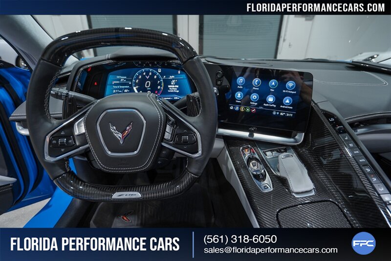 2023 Chevrolet Corvette Z06   - Photo 21 - Riviera Beach, FL 33407