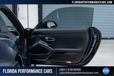 2018 Porsche 911 Carrera 4S   - Photo 32 - Riviera Beach, FL 33407