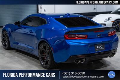 2018 Chevrolet Camaro SS   - Photo 4 - Riviera Beach, FL 33407