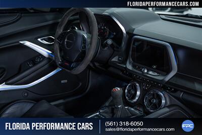 2018 Chevrolet Camaro SS   - Photo 52 - Riviera Beach, FL 33407