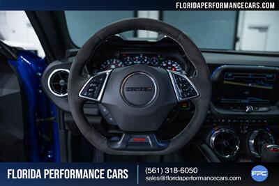 2018 Chevrolet Camaro SS   - Photo 19 - Riviera Beach, FL 33407