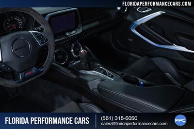 2018 Chevrolet Camaro SS   - Photo 47 - Riviera Beach, FL 33407