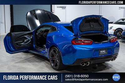 2018 Chevrolet Camaro SS   - Photo 34 - Riviera Beach, FL 33407