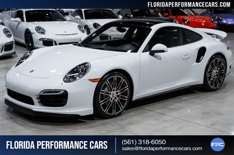 2015 Porsche 911 Turbo  