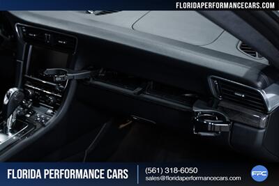 2015 Porsche 911 Turbo   - Photo 58 - Riviera Beach, FL 33407