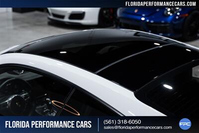 2015 Porsche 911 Turbo   - Photo 63 - Riviera Beach, FL 33407