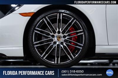 2015 Porsche 911 Turbo   - Photo 12 - Riviera Beach, FL 33407