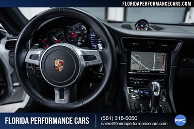 2015 Porsche 911 Turbo   - Photo 43 - Riviera Beach, FL 33407