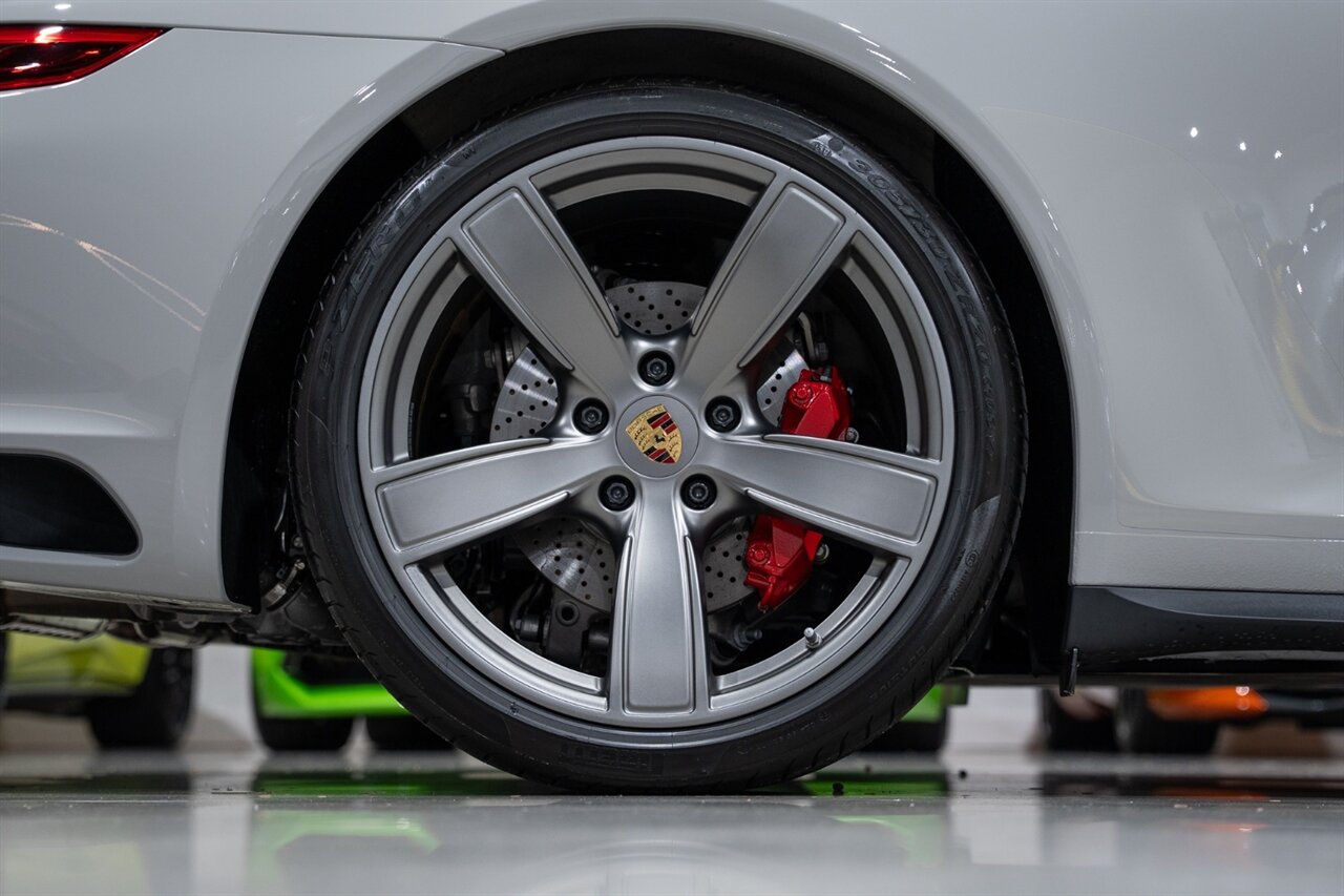 2019 Porsche 911 Targa 4S   - Photo 15 - Riviera Beach, FL 33407