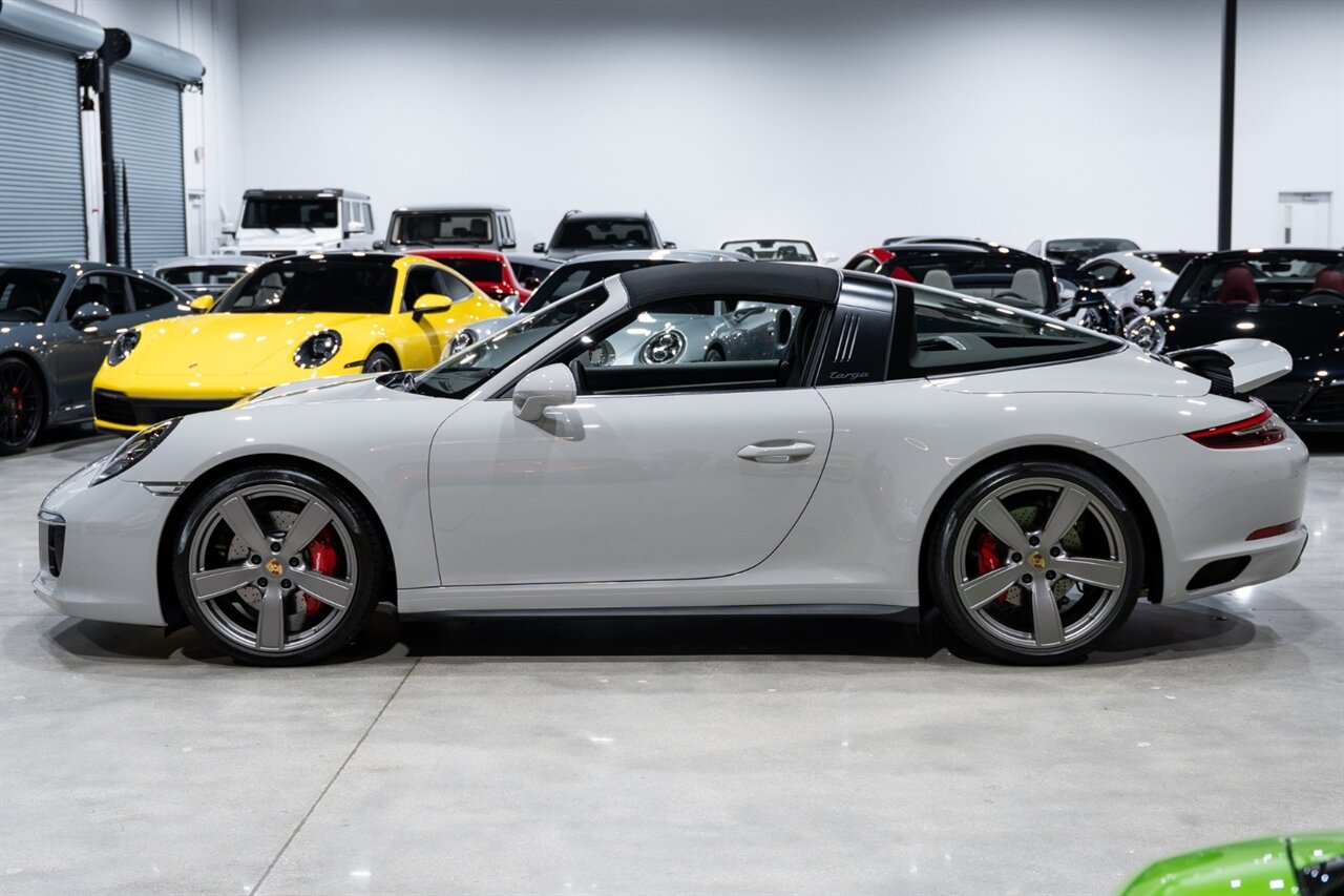 2019 Porsche 911 Targa 4S   - Photo 68 - Riviera Beach, FL 33407