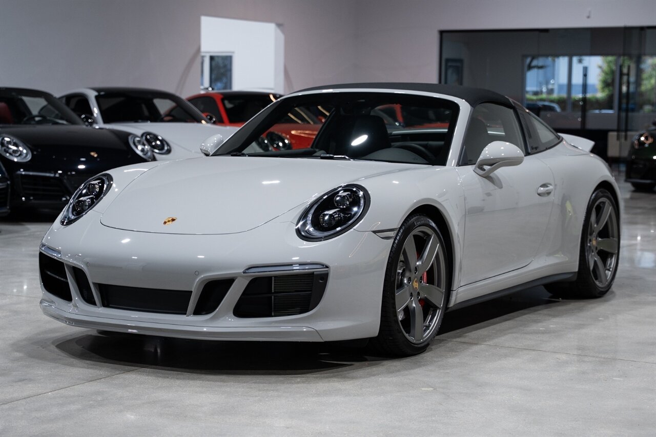 2019 Porsche 911 Targa 4S   - Photo 11 - Riviera Beach, FL 33407