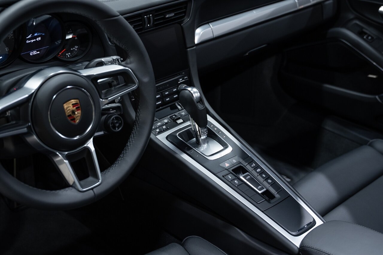 2019 Porsche 911 Targa 4S   - Photo 49 - Riviera Beach, FL 33407