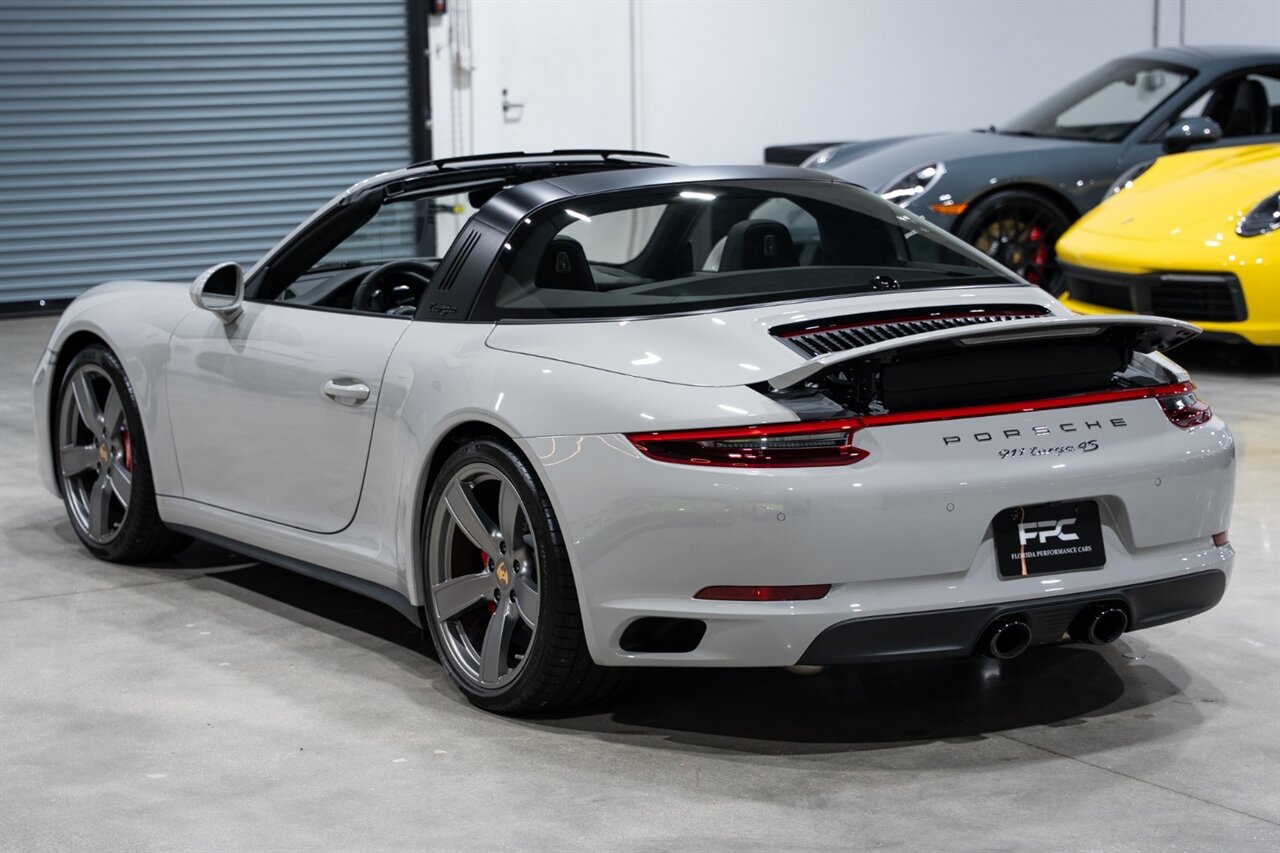2019 Porsche 911 Targa 4S   - Photo 70 - Riviera Beach, FL 33407